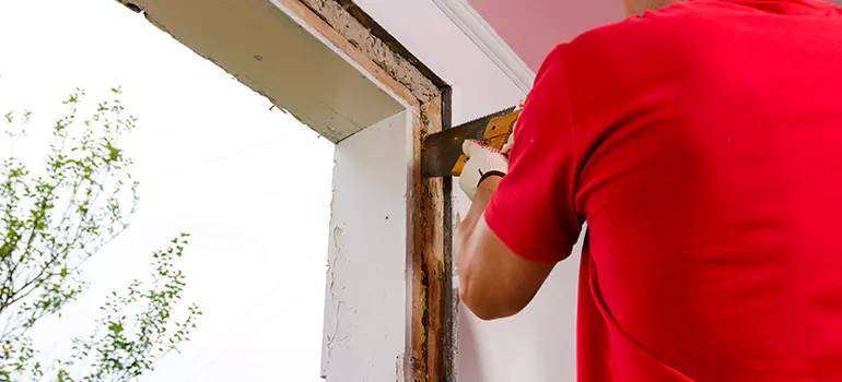 Residential Accordion Door Repair in Hialeah Gardens, FL