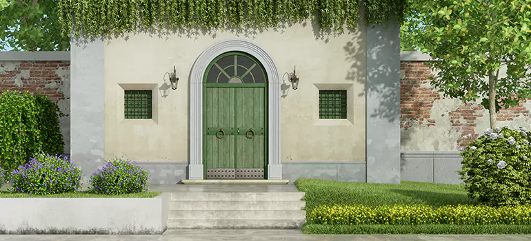 Weatherproof Screen Door in Hialeah Gardens, FL