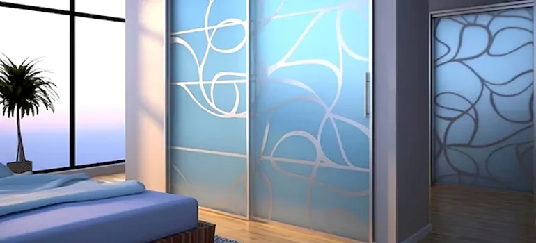 Frosting Glass Cabinet Doors in Hialeah Gardens, FL