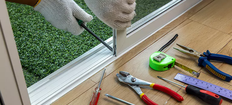 Window Hinge Repair in Hialeah Gardens, FL